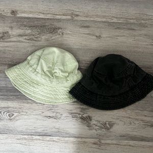 Urban outfitters bucket hat bundle
